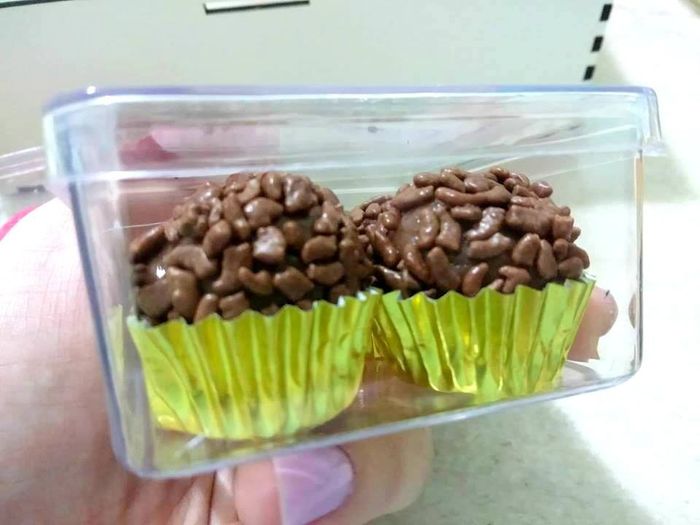 Brigadeiro, detalhes.