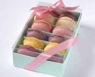 caixinha com macarons