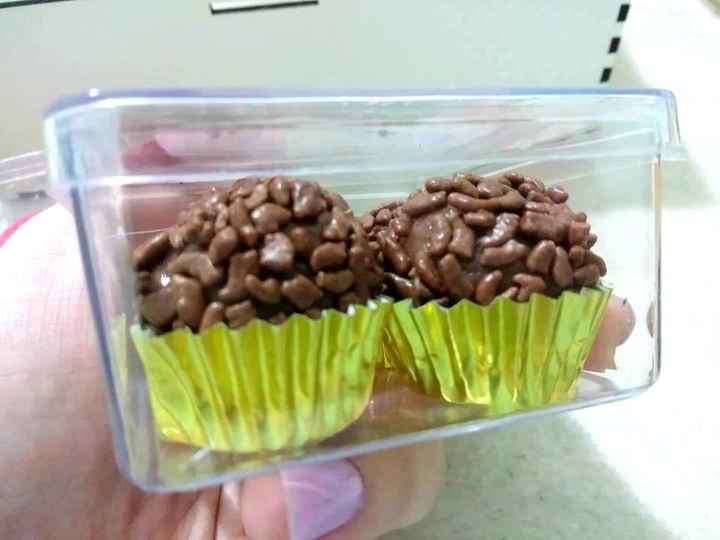 Brigadeiro, detalhes.