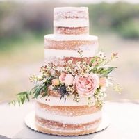 BOLO DE CASAMENTO