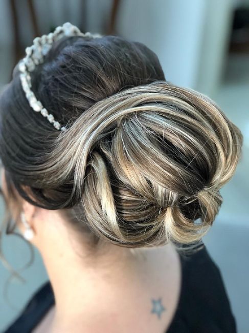 Teste de maquiagem e penteado - 3
