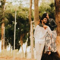 Nosso pré-wedding na cafeteria + orla da lagoa 🥰🤎☕️ - 18