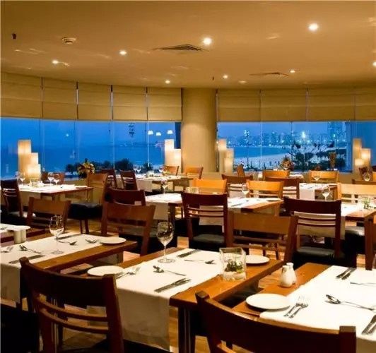 Restaurante La Finestra - Hotel Portobay