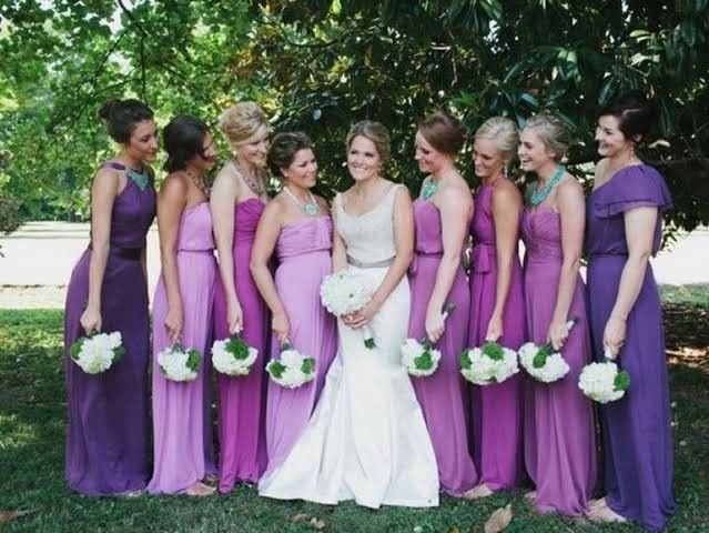 Vestido de madrinha lilas e roxo 2025