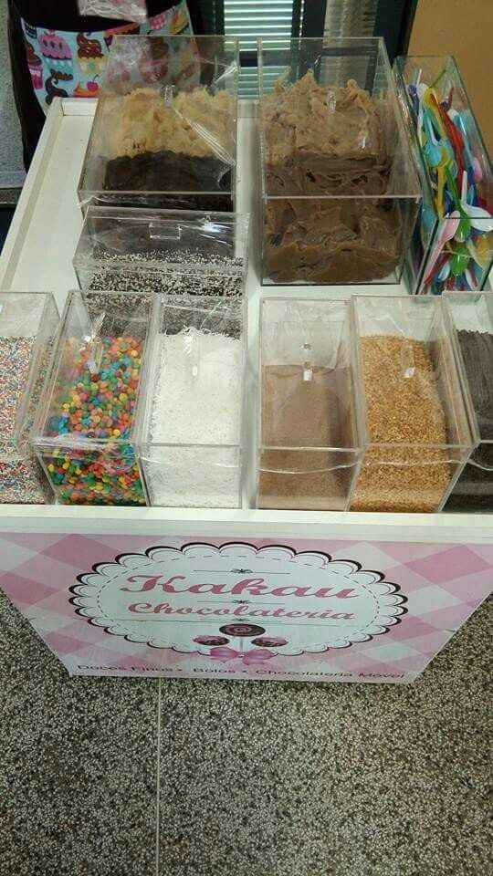  Vocês terão/tiveram o tradicional brigadeiro na mesa dos doces? - 3