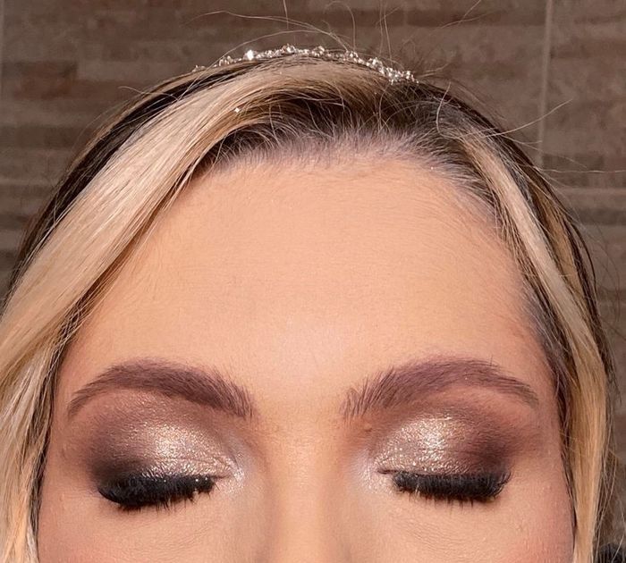 Teste de penteado e maquiagem #faltam10dias 7