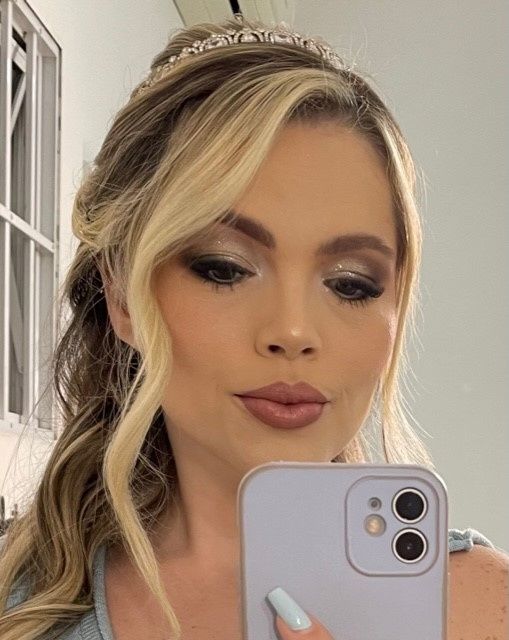 Teste de penteado e maquiagem #faltam10dias 8