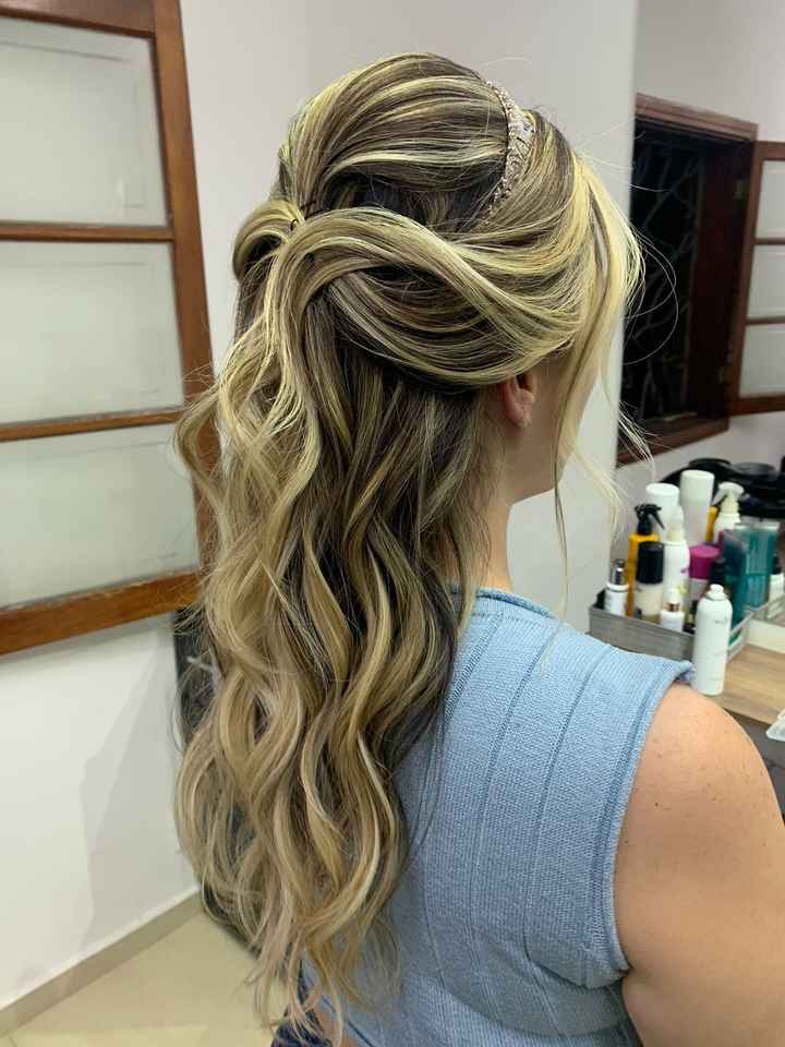Teste de penteado e maquiagem #faltam10dias - 2