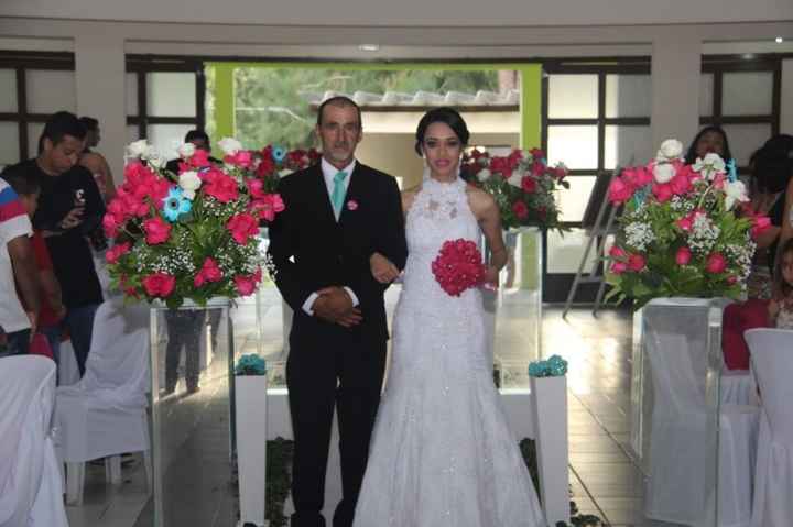 Noiva e buquê