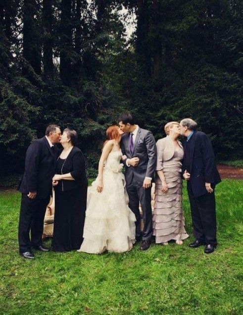 Fotos com nossos papis e mamis se beijando