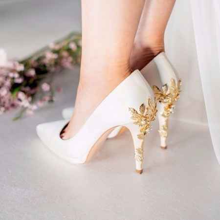 2. Desejo estes sapatos de noiva