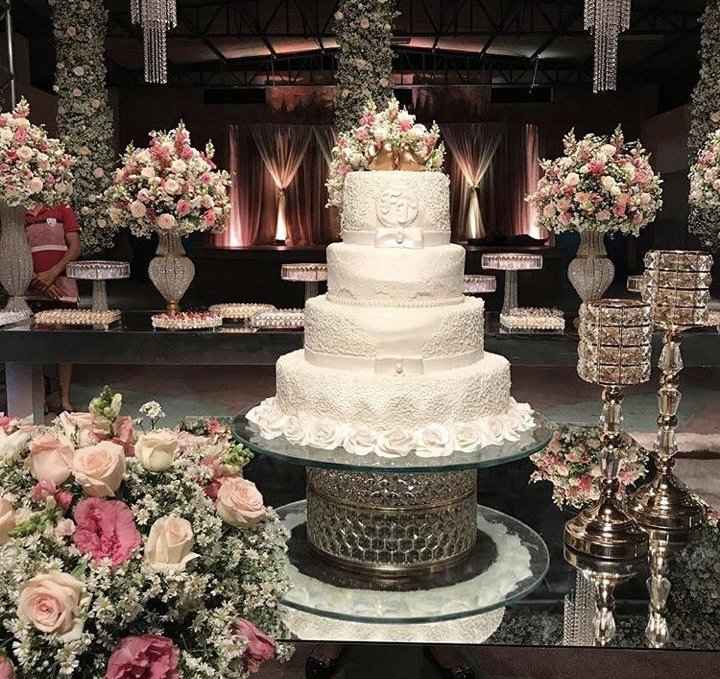 Qual cor fica mais bonito na decoração das flores? - 2