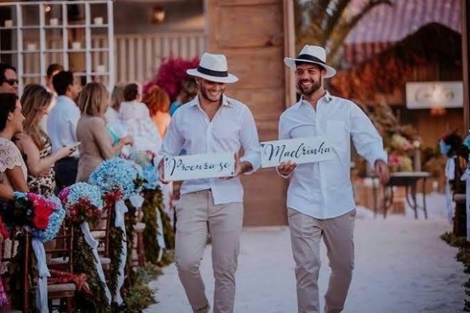 Mais padrinhos do que madrinhas!!! 1