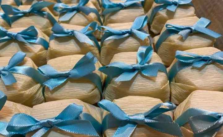 Poste AQUI uma foto da lembrancinha que vão dar para as pessoas convidadas🎁👇 - 1