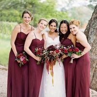 Vestido na cor Marsala