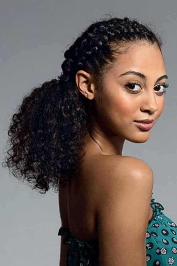 Penteado crespas/cacheadas - 9