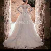 Vestido rendado e de manga cumprida , alguma noivinha com esse gosto? - 2