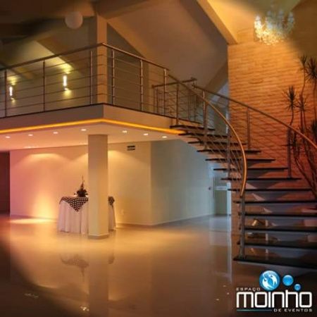 Não vai ser igreja! casando no salão por falta de opção.  - 10