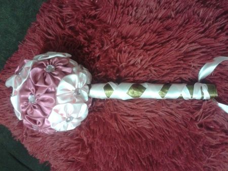 Flor de cetim pro meu buquê *-* - 1