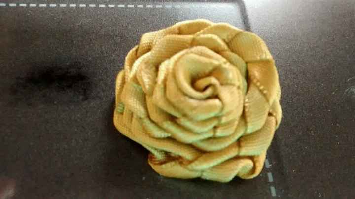 Rosa de cetim - 1