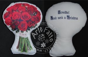 ROSAS VERMELHAS