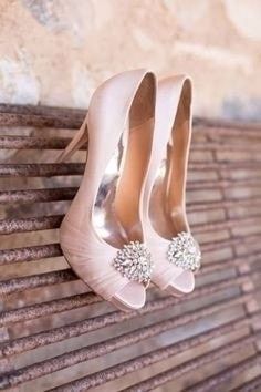 Os sapatos da noiva!