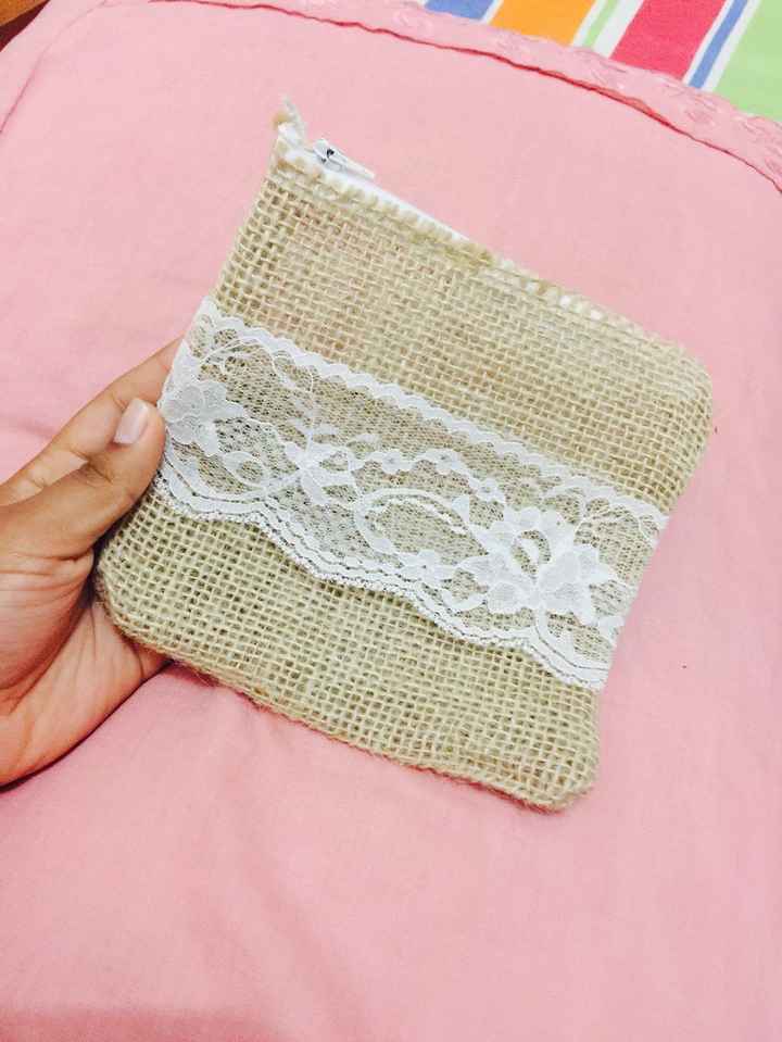 Necessairie que eu fiz para minhas madrinhas