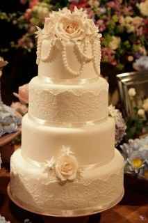 Bolo de casamento *--*