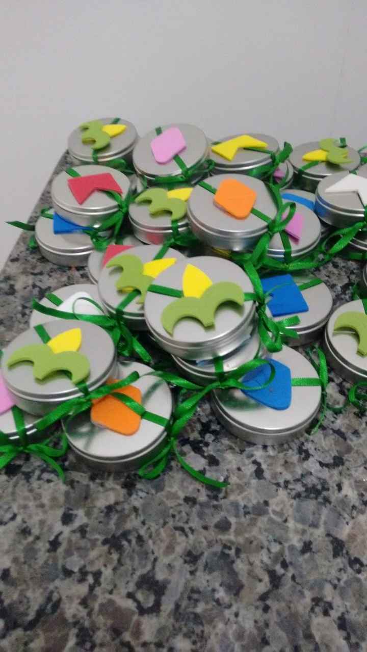 latinhas para mesa