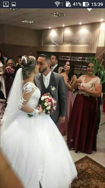  Comprar vestido dos sonhos na internet é uma boa? - 2