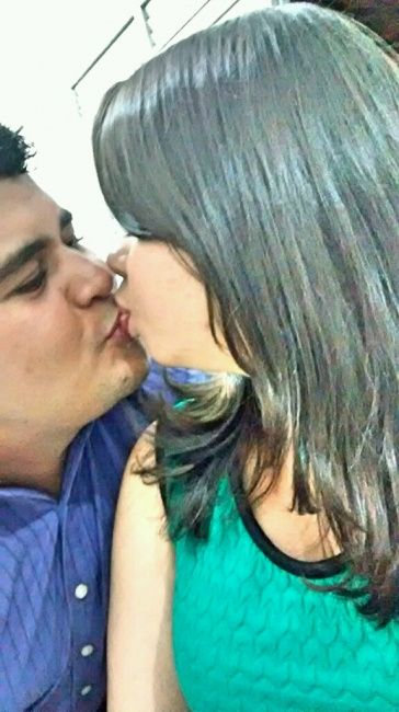13 de abril- dia do beijo - 1