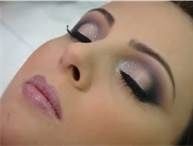 Linda maquiagem!