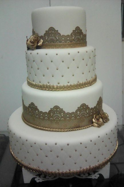 Bolo dourado e branco...#inspiração 3