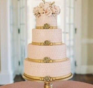 Bolo dourado e branco...#inspiração 4