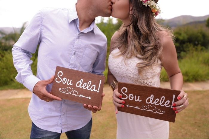 2) Foto com placas