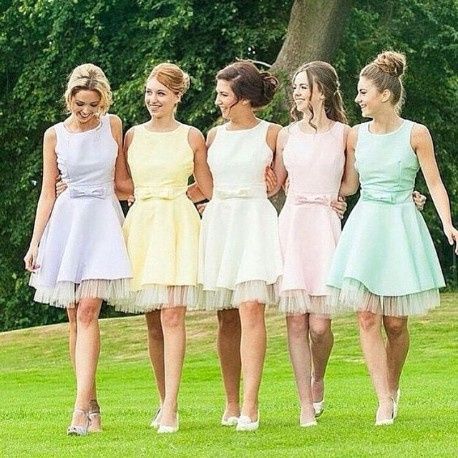 2) Vestido curto