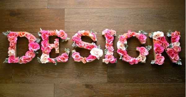 Decorado com flores pequenas.....