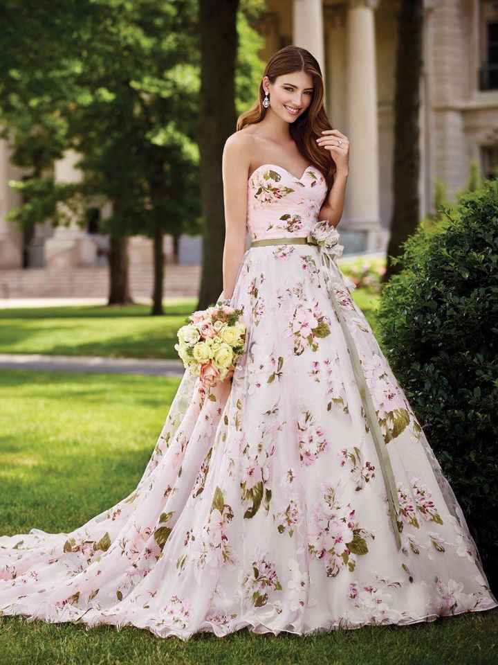 6) Noivas de vestido estampado...Sim ou Não??