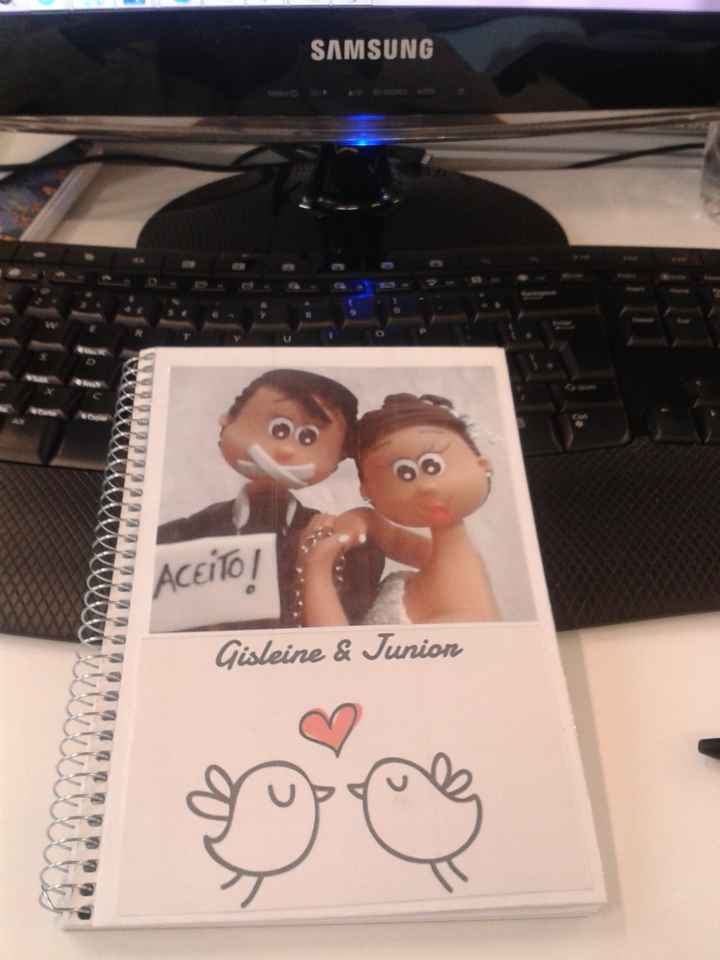 Meu caderno :)