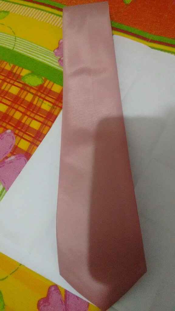 Vestido das madrinhas x gravata dos padrinhos: por favor me ajudem! - 1