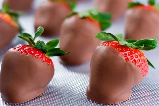 Morango com chocolate