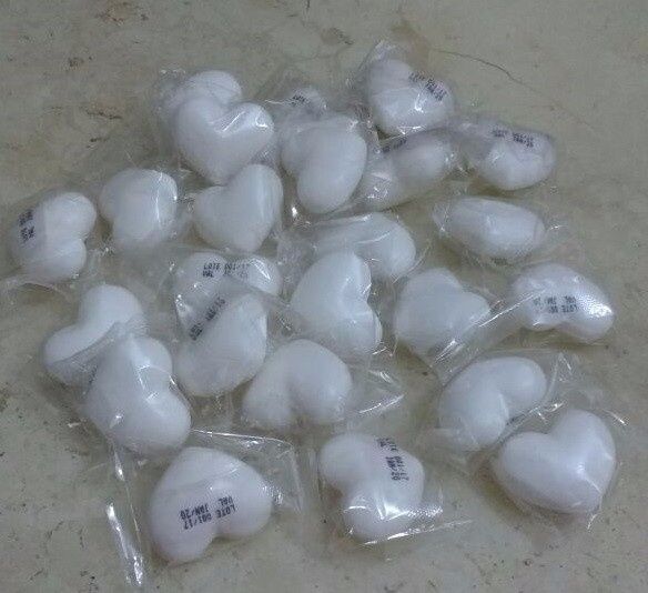 Mini sabonetes em formato de coração - R$ 0,50 cada