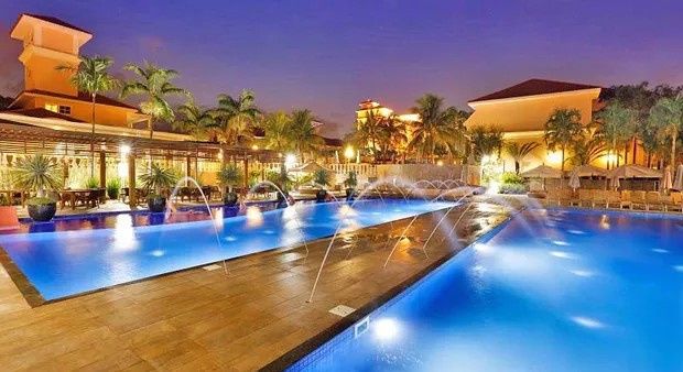 royal palm plaza
