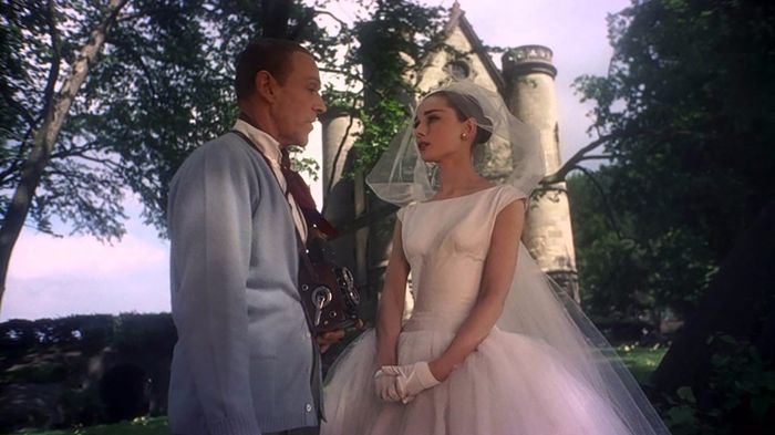 Cinderela em Paris (1957)