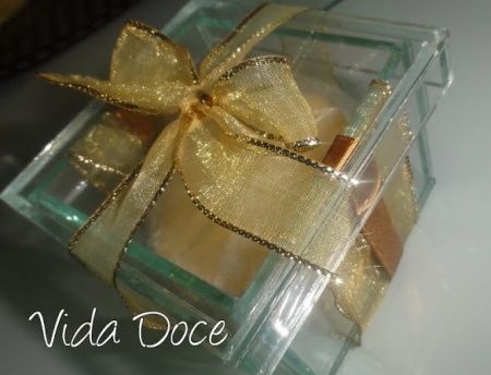 Queridas novinhas madrinhas...   - 2