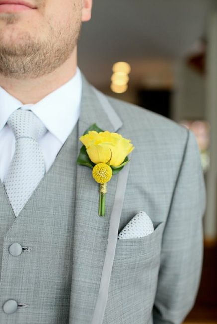 💛 Chegou a vez deles! - Boutonnieres amarelas - 5