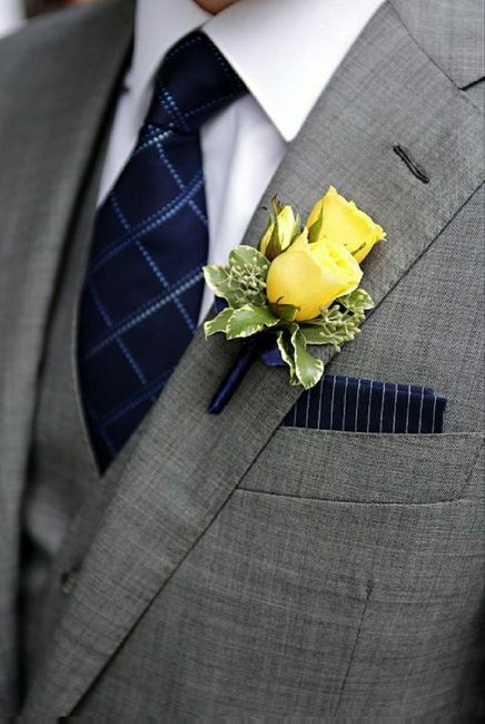 💛 Chegou a vez deles! - Boutonnieres amarelas - 10
