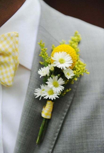 💛 Chegou a vez deles! - Boutonnieres amarelas - 11