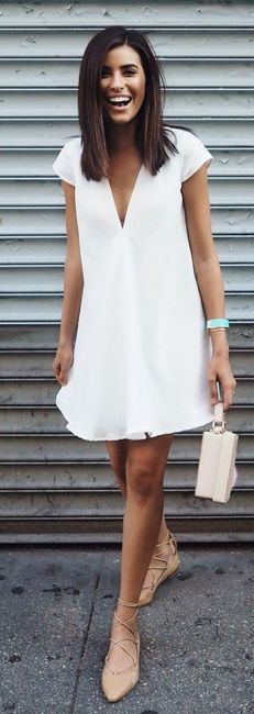 C. vestido