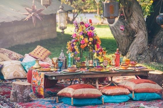 2. decor